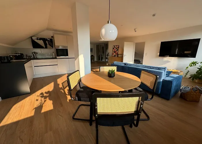 Stilvolles Apartment Mit Waldblick
